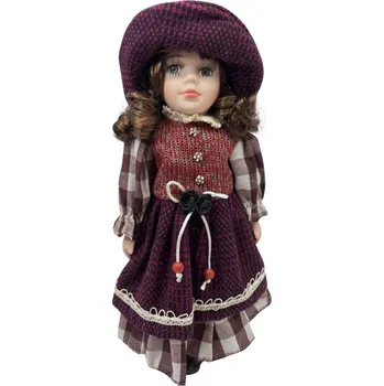 Panenka Dini Panenka v kostkovaných šatech