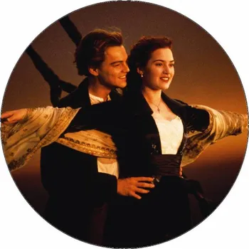 Jedlá dekorace na dort Jedlý papír Titanic Rose a Jack na lodi 19,5 cm