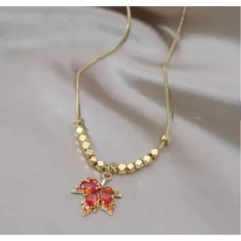 Náhrdelník B-TOP Dámský pozlacený náhrdelník s přívěškem Javorový List