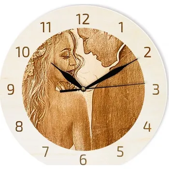 Hodiny Nástěnné hodiny gravírovaná fotografie Varianta: Fotografie ve středovém kruhu