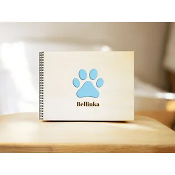 Dřevěné fotoalbum s tlapkou Barva: Zelená, Počet listů: 20 listů +0Kč