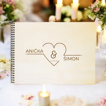 Fotoalbum Svatební dřevěné fotoalbum minimalistické srdce Počet listů: 30 listů +20Kč