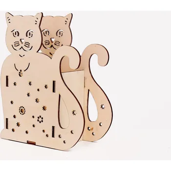 Dřevěný stojánek na tužky kočička