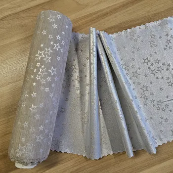 Vánoční dekorace Vánoční běhoun stříbrné hvězdy na béžové cena za 1 metr Český výrobce