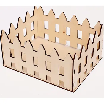 Dřevěná ohrádka na květiny