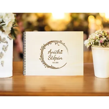 Svatební dřevěné fotoalbum kruh s ptáčkem Počet listů: 30 listů +20Kč