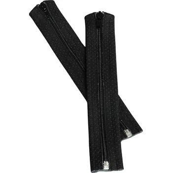 CDATA[Podrobnosti o produktu 82212.01 Prémiová holandská značka Nuna vytváří špičkové produkty z těch nejlepších možných…
v 4 obchodech
![Kočárek Potah rodičovského madla Hajan Double Perforated