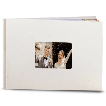 Fotokniha Akce na fotoknihy. Desky A4 na šířku v přírodní barvě. Fotokniha do 24hod - motiv svatební krajka