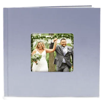 Fotokniha Vyrobte si online nejlepší fotoknihu, rychle v modré barvě 21 x 21 cm do 24 hod - svatební kytice