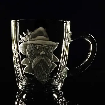 Sklenice hrneček 300ml s Krakonošem - ručně ryté (broušené) dárek pro milovníky Krkonoš