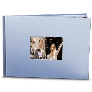 Fotokniha Akce na fotoknihy. Desky A4 na šířku v modré barvě. Fotokniha do 24hod - motiv svatební krajka