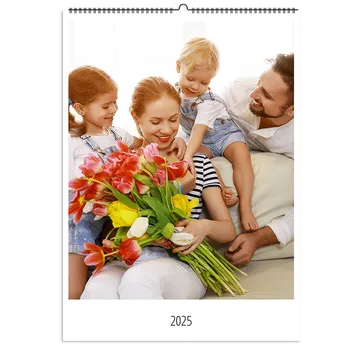 Fotokalendář Fotokalendář A3 na výšku, Vlastní fotky, Online editor a snadná výroba. Motiv Světlý