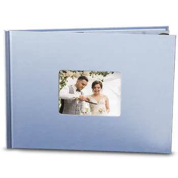 Fotokniha Fotokniha online. Desky modré A4 na šířku výroba do 24 hod - srdíčkový motiv