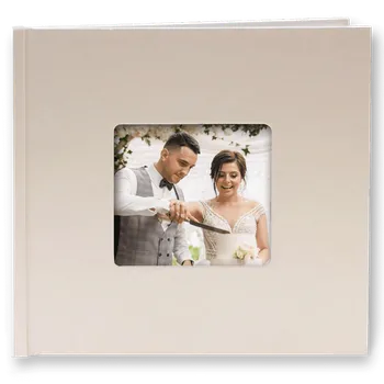 Fotokniha Vyrobte si online nejlepší fotoknihu, rychle v přírodní barvě 29 x 29 cm do 24 hod - srdíčkový motiv