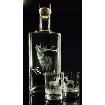 Sklenice lahev na kořalku 0,5l a 2 ks likér s rytinou jelena - ručně ryté (broušené) dárková krabička, dárek pro myslivce