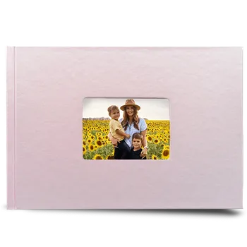 Fotokniha Fotokniha online. Desky růžové A4 na šířku výroba do 24 hod - motiv moderní černá