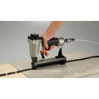 Sponkovačka Pneumatická sponkovačka sponkování kabelů do zdi a betonu typ JY1588