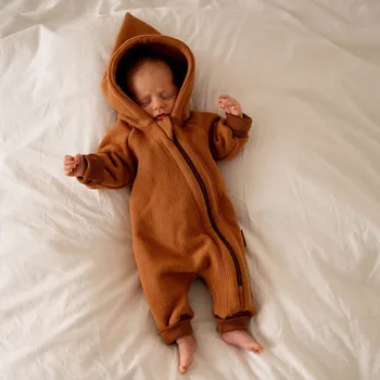 Zimní overal na zip / bio bavlněný beránek karamelový Velikost: 80