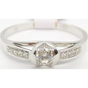 Prsten Klenoty Budín Zásnubní dámský prsten z bílého zlata se zirkony 585/1,26gr vel. 52 HK1163 (Klenoty Budín Zásnubní dámský prsten z bílého zlata se zirkony 585/1,26gr vel. 52 HK1163)