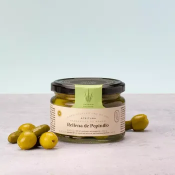 Don Gastronom Olivy Manzanilla s okurkami Pepinillos 280g