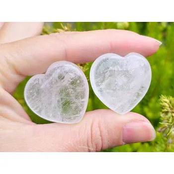 Přírodní kámen Křišťál hladké srdce 3cm