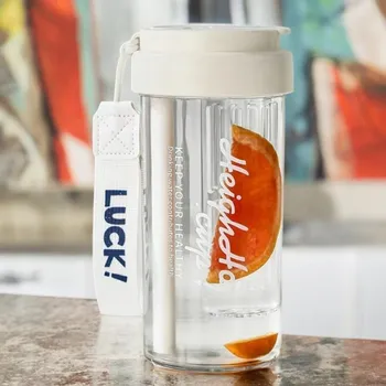 Termoska Carla Lahev na pití Simple bílá 600 ml