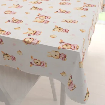 ubrus Dětský bavlněný obdélníkový ubrus Sandra SA-538 Růžoví zajíčci a ptáčci na bílém 50x100 cm