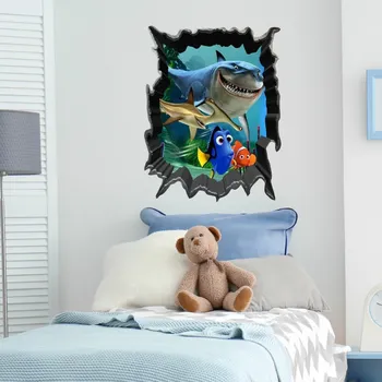 Samolepící dekorace Samolepka na zeď "Hledá se Dory" 50x70 cm
