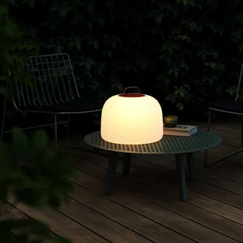 Osvětlení Nordlux Exteriérová lampička s kolíkem na baterii Kettle To-Go Spike Barva: Červená, Průměr: 360 mm 2018013002 / 2018028003