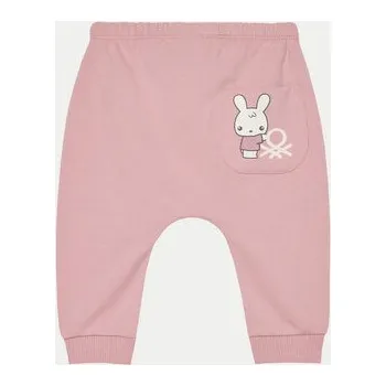 Dámské kalhoty United Colors Of Benetton Teplákové kalhoty 35Q2AF023 Růžová Regular Fit 68