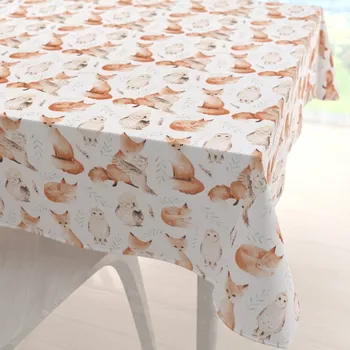 ubrus Dětský bavlněný čtvercový ubrus Sandra SA-523 Lišky a sovy na bílém 50x50 cm