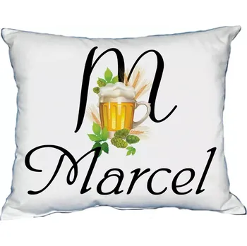 Dekorativní polštářek Polštář s pánským jménem MARCEL Žlutá (polštář se jménem MARCEL)
