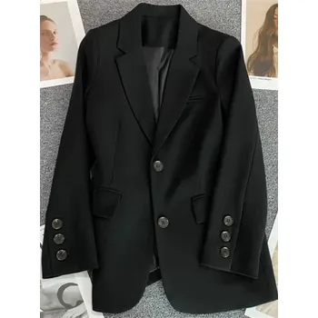 Dámské sako Elegantní dámské sako s knoflíky na manžetách Barva: Černá, Velikost: M