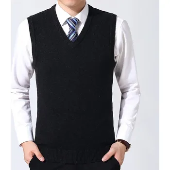 Dámská vesta Pletená vesta s výstřihem do véčka Barva: Černá, Velikost: 4XL