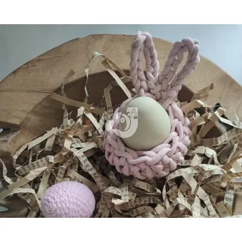 Velikonoční dekorace Háčkovaný košíček na vajíčko pudrově růžový