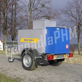 Přívěsný vozík s nádrží 850 litrů- NAFTA