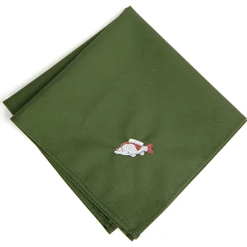 HEDVA ČESKÝ BROKÁT Kapesník rybářský BA 414 s výšivkou kapr KOI stříbrná