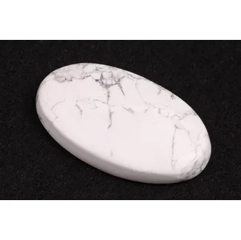 Korálek Kabošon Howlit č.2179 (39x23x6mm)