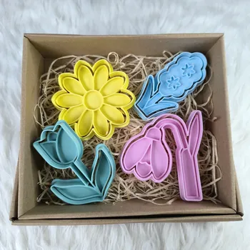 Kosmetická sada Květinová sada velká | Vykrajovátka s razítkem Dárkové balení: NE | Dárkový set vykrajovátek