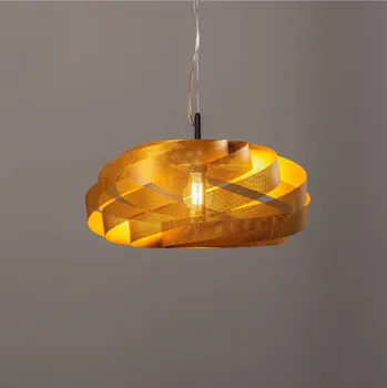 Euluna Závěsné svítidlo Vento, zlatá barva, Ø 50 cm - Stříška - Ø 12 cm, výška 5 cm zlaté barvy 1 x 15 W LED - Doprava zdarma