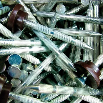 betonová krytina Hřeb pevnostní drážkový DEKDREN 50 mm (250 ks/bal.)