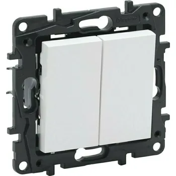 vypínač Legrand Niloé Step Přepínač střídavý dvojitý řazení 6+6 bílá