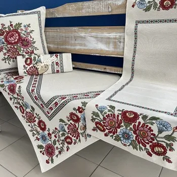ubrus Tegatex Gobelínový ubrus - folklorní květy barevné s lemováním Velikost: 40*140 cm