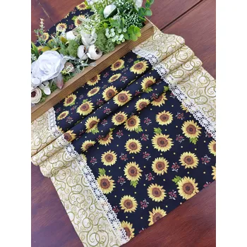 ubrus Běhoun - slunčenice na černé v kobinaci s ornamenty