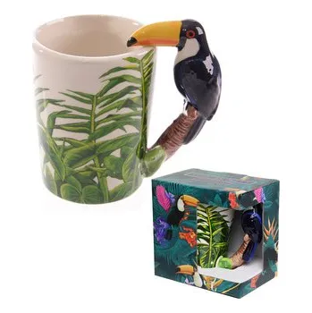 Keramický hrnek s rukojetí ve tvaru tukana