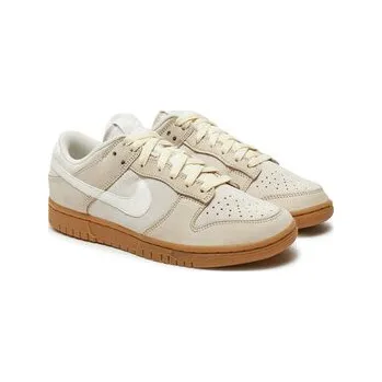 Dámské tenisky Nike Sneakersy Dunk Low Se FQ8147 104 Béžová 37_5