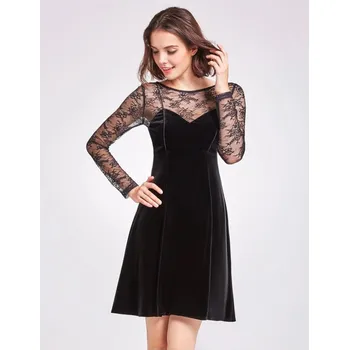 Dámské šaty Šaty s krajkou černé společenské Ever Pretty 5898 Velikost: XXXL / 46 / 14 / 18