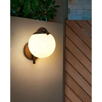 Venkovní osvětlení Venkovní nástěnné svítidlo černé kovové syntetický materiál matné moderní designové osvětlení terasa zahrada balkon Beliani