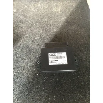 Řídící Jednotka Ruční brzdy Audi 8K0907801H