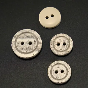 Knoflík Dírkový knoflík - kameninově šedý melír - průměr 1,5 cm